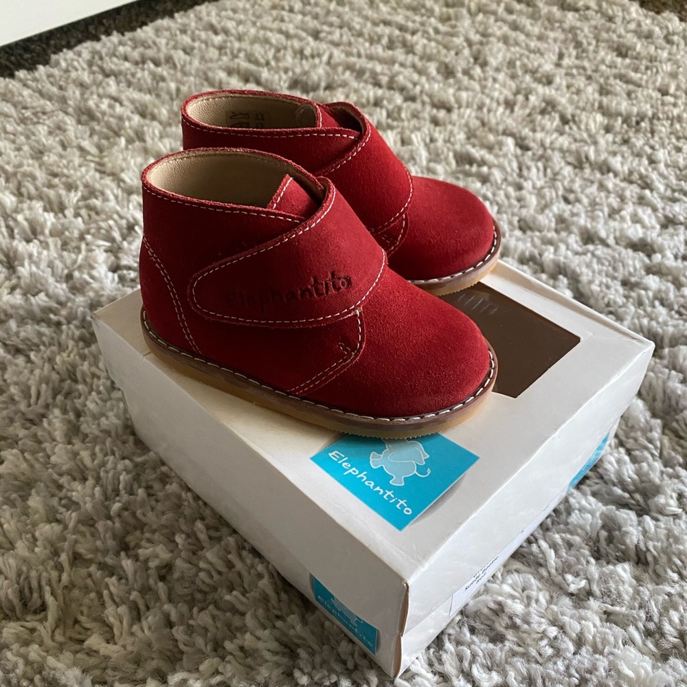 Brand New Elephantito Red Suede Booties Size 5